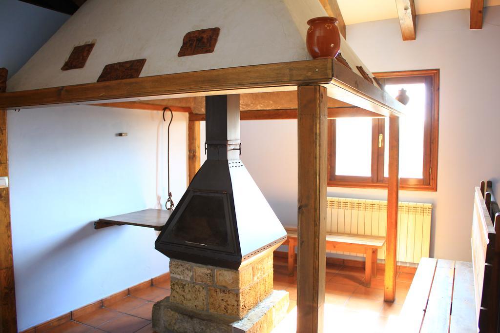 Maison d'hôtes Casa Rural Lo Ferrero à Belsué Extérieur photo
